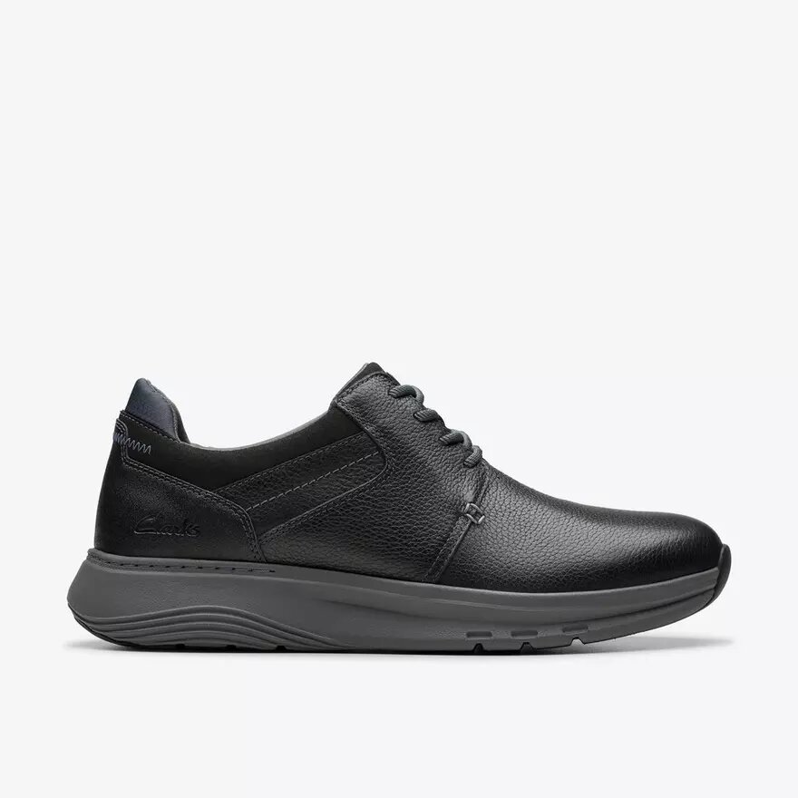 Men’s Motion Trek Pt Black Leather Sneaker Men’s Motion Trek Pt Black Leather Sneaker