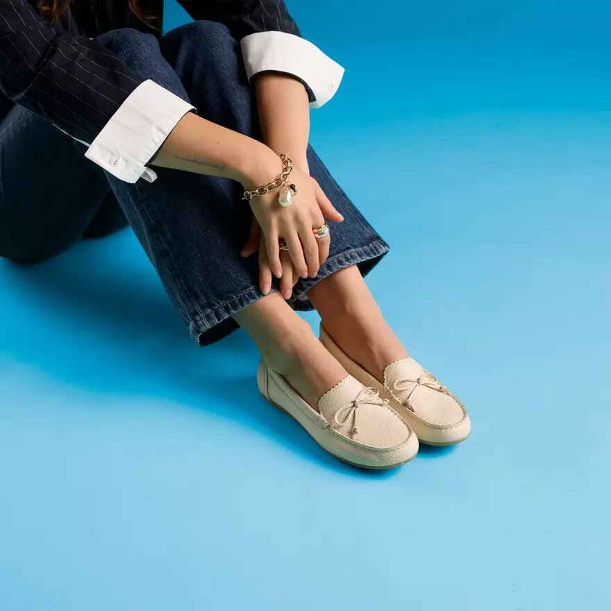 Womens Elliotte Sail Cream Leather Moccasins Womens Elliotte Sail Cream Leather Moccasins